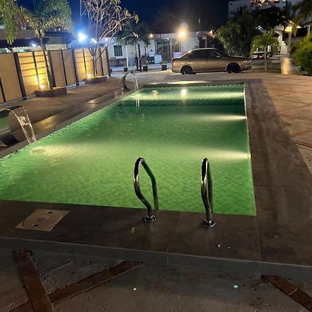 Dhania Cenang Beach Motel Pantai Cenang (Langkawi) Exterior foto