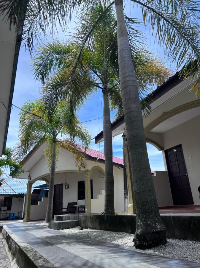 Dhania Cenang Beach Motel Pantai Cenang (Langkawi) Exterior foto